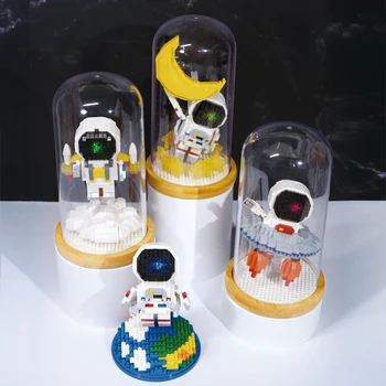 Микро-строительные блоки Астронавта Воздушный шар Лунного космонавта Ракета Фигурка Космонавта Мини-кирпичные игрушки со светодиодной подсветкой на витрине